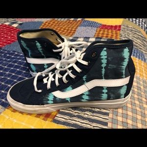 Tie dye vans size 7